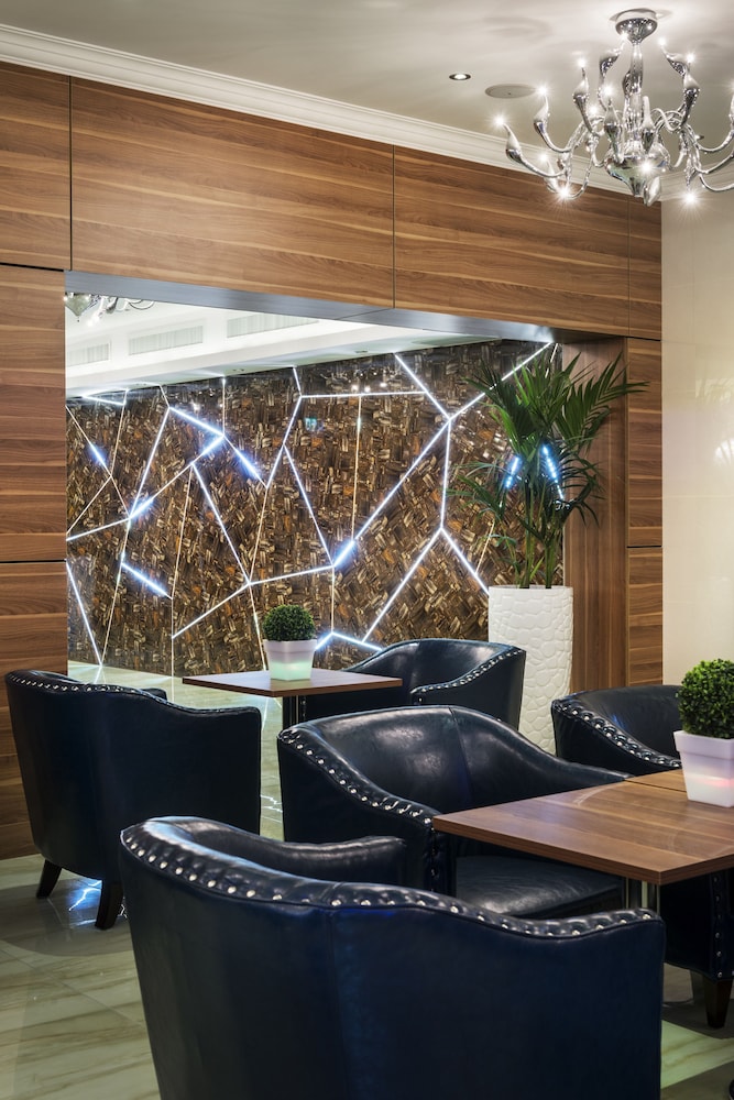 Hotel Bar