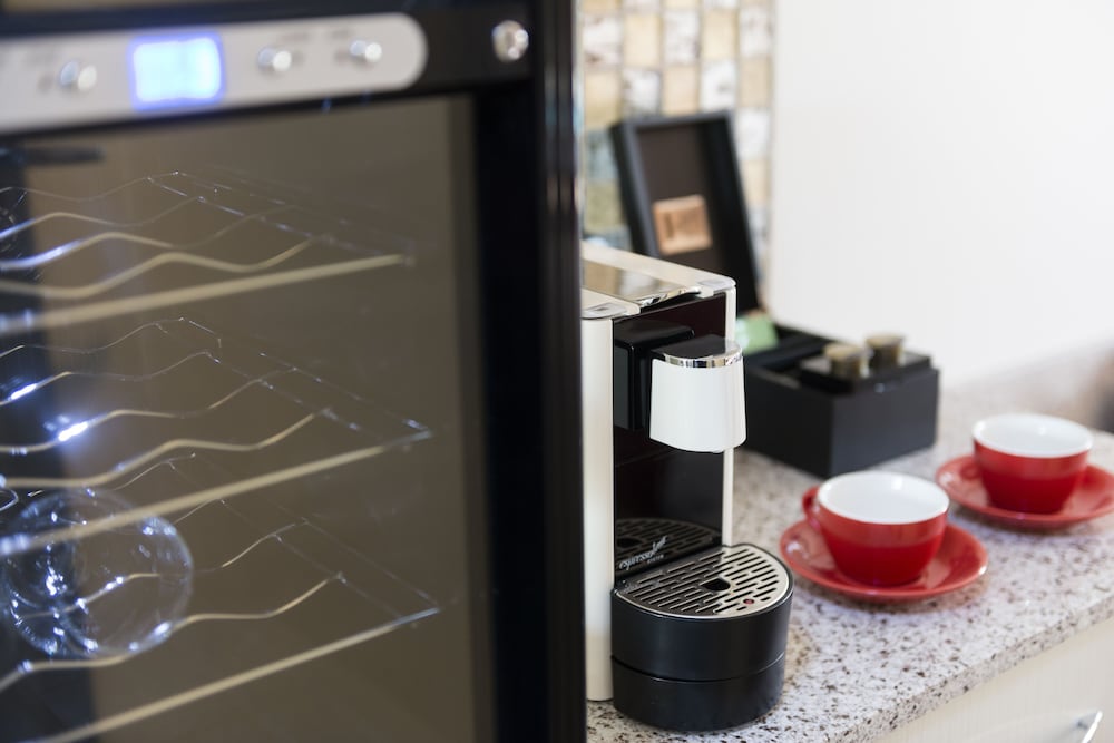 Mini-Refrigerator