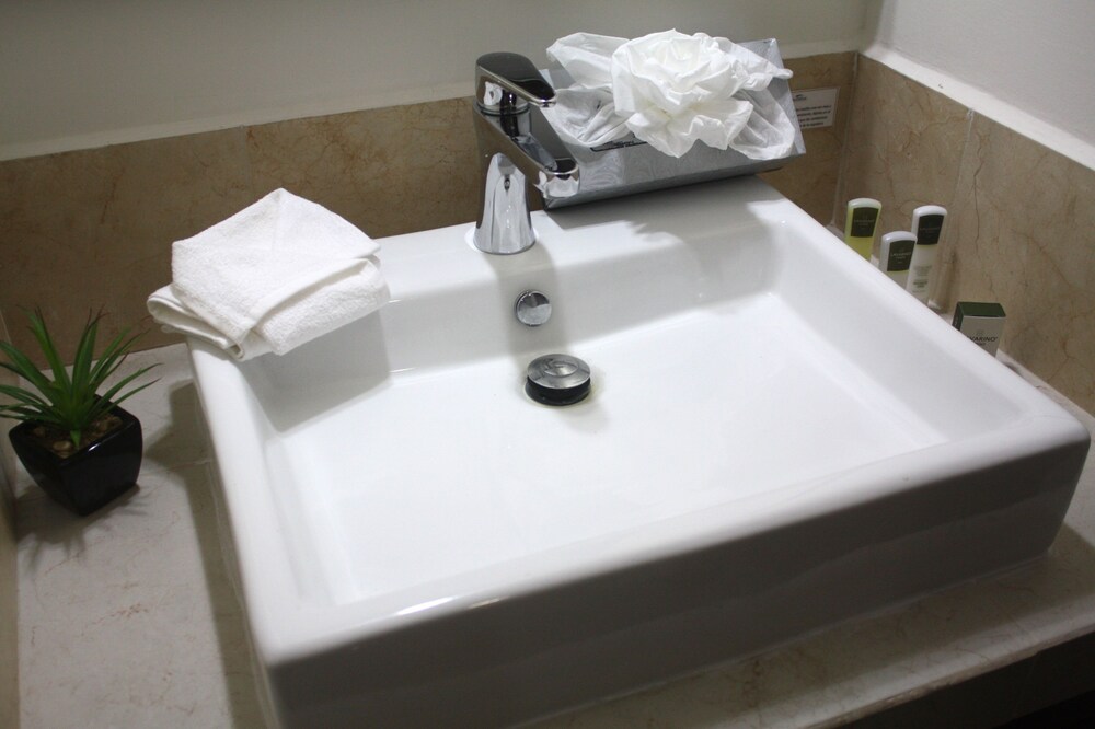 Double Room - Bathroom Sink