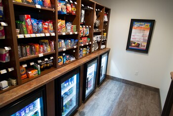 Snack Bar