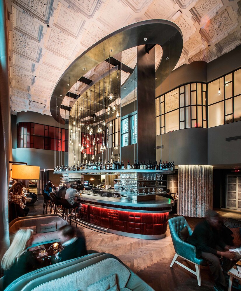 Hotel Lounge