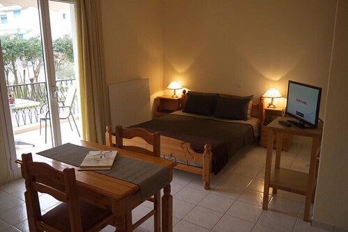 Basic Studio - Guestroom