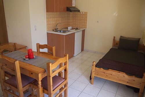 Family Apartment, Garden View - Guestroom