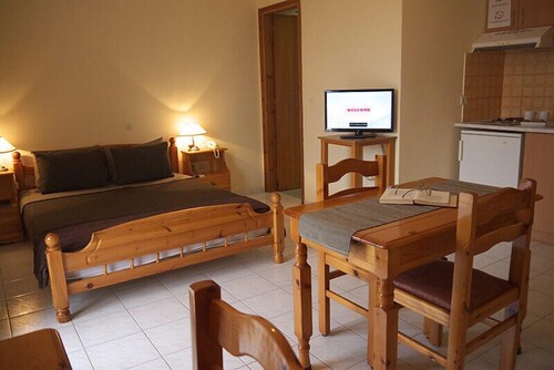 Basic Studio - Guestroom