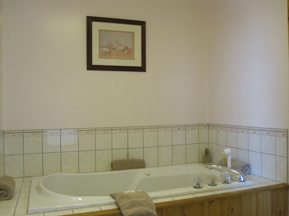 Suite, 1 Bedroom - Bathroom