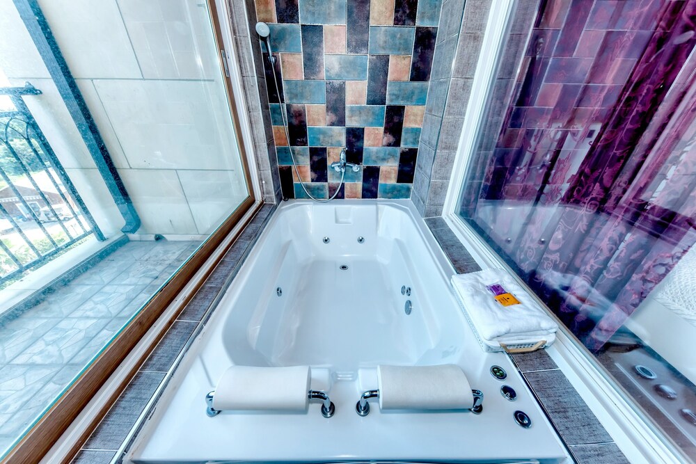 분사식 욕조 (HALONA SPA(Ocean View,SPA))