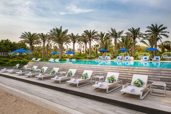 Sundeck