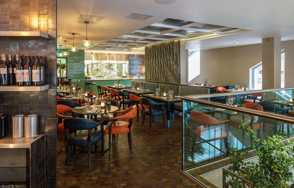 Hotel Lounge