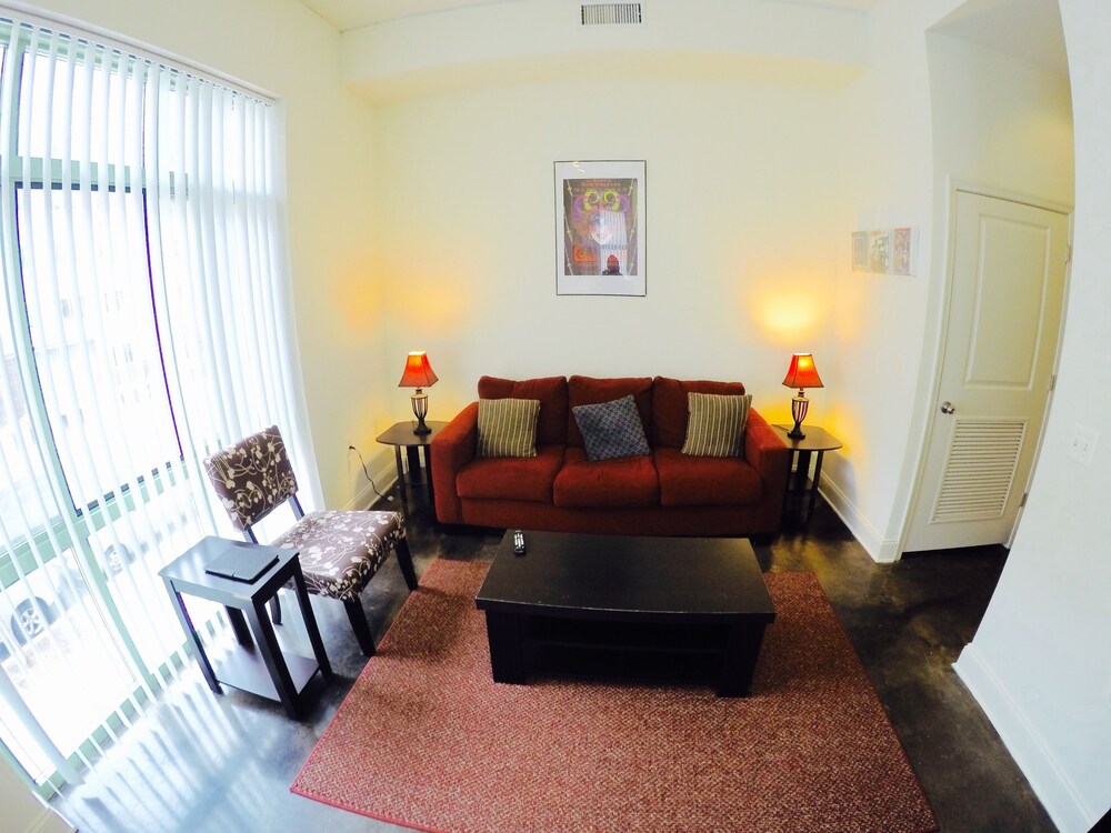 객실 (Downtown Loft #202)