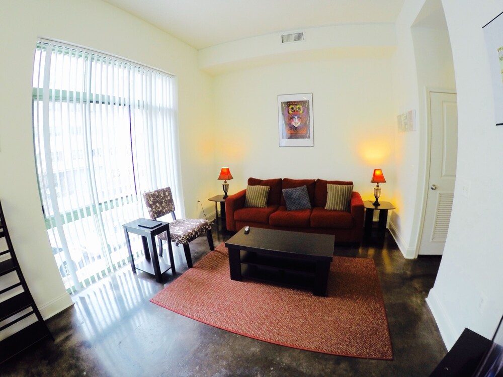 객실 (Downtown Loft #202)