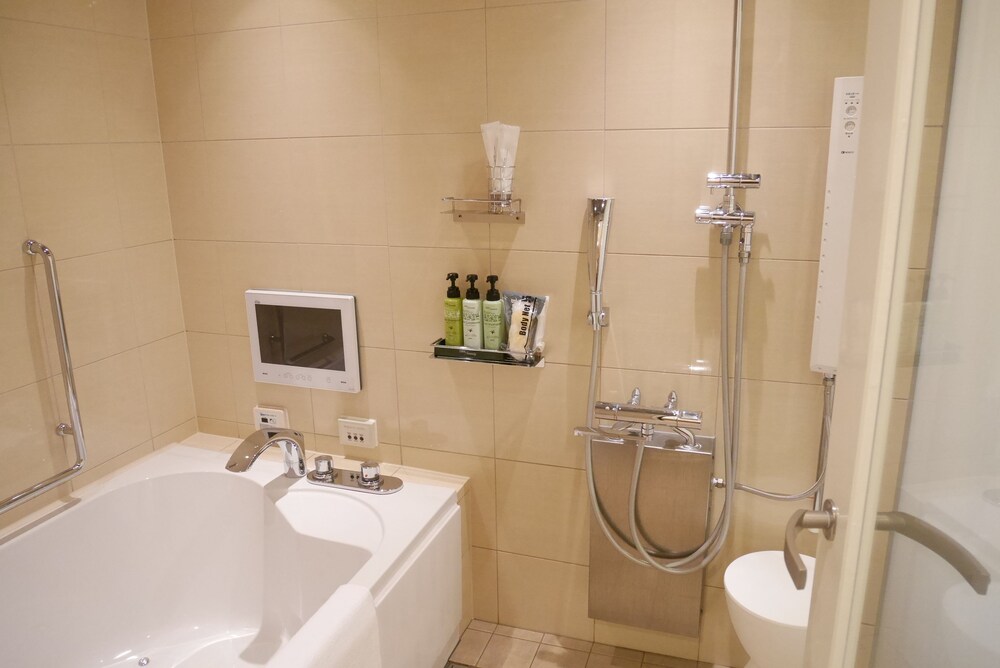 Jetted Tub