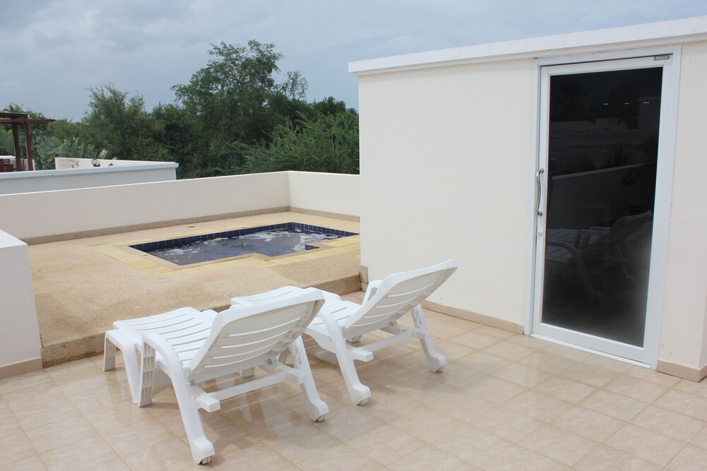 테라스/파티오 (2 Bedroom Deluxe Pool Villa)