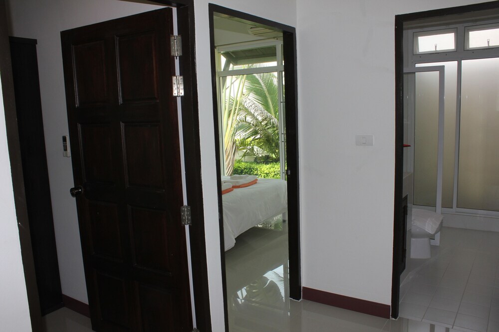 거실 (2 Bedroom Deluxe Pool Villa)