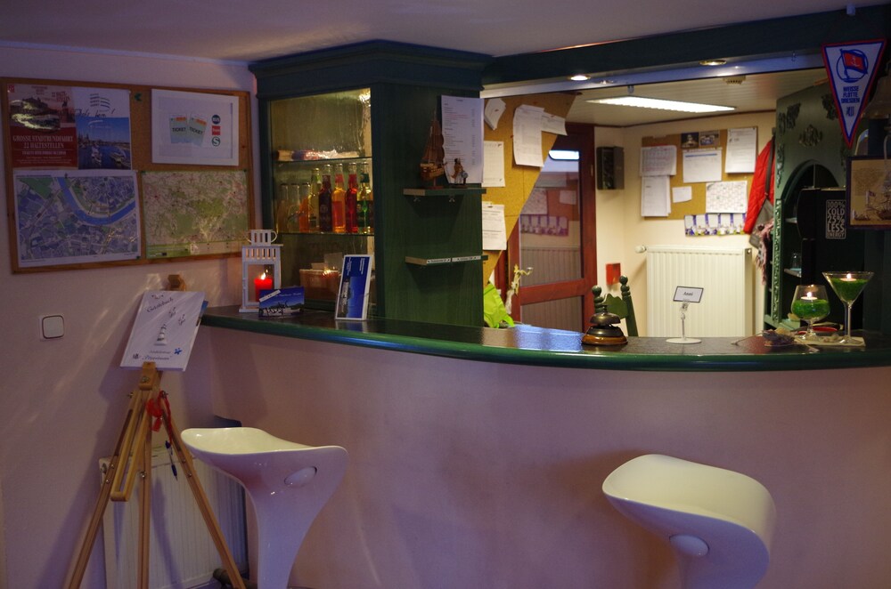 Check-in-/Check-out-Schalter