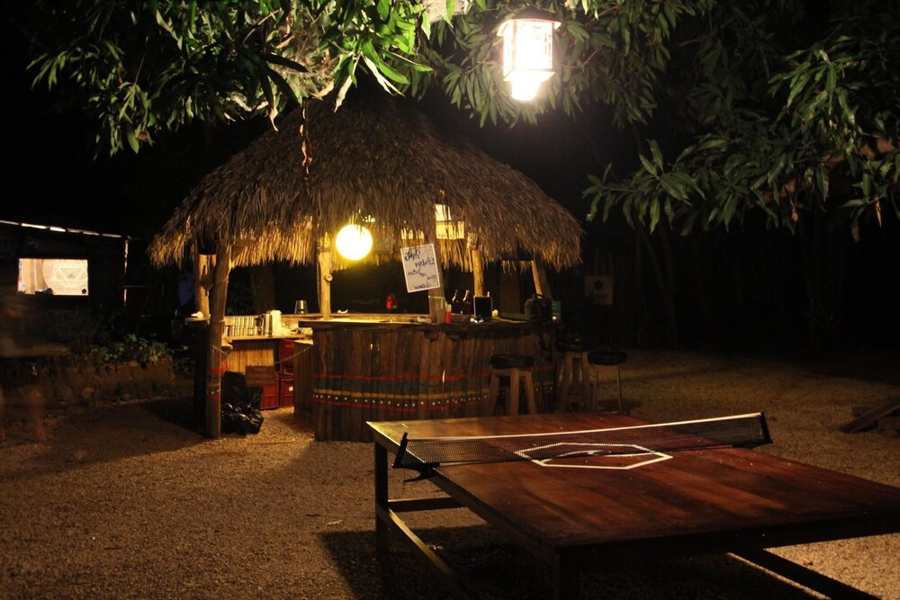 Hotel Bar