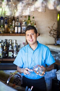 Hotel Bar