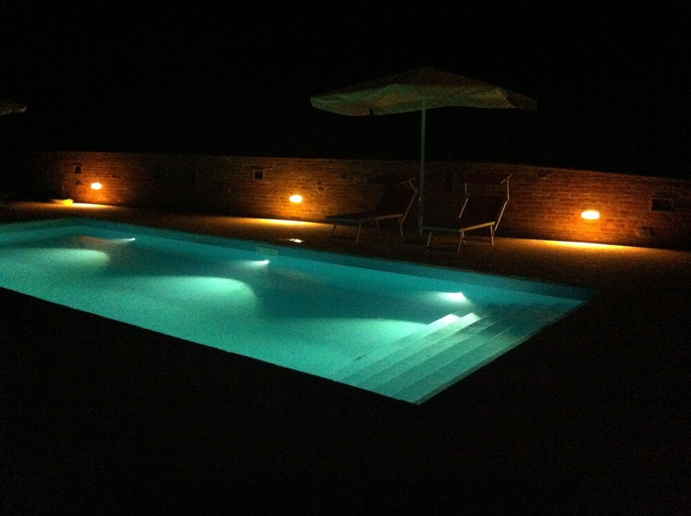 Piscina all'aperto