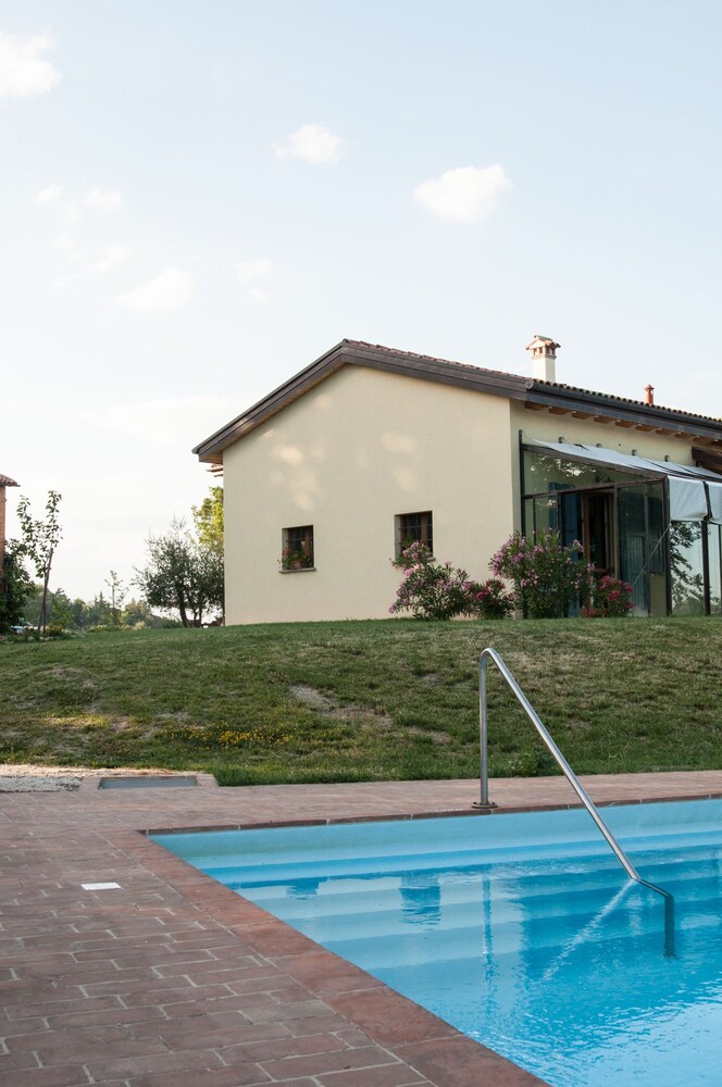 Piscina all'aperto