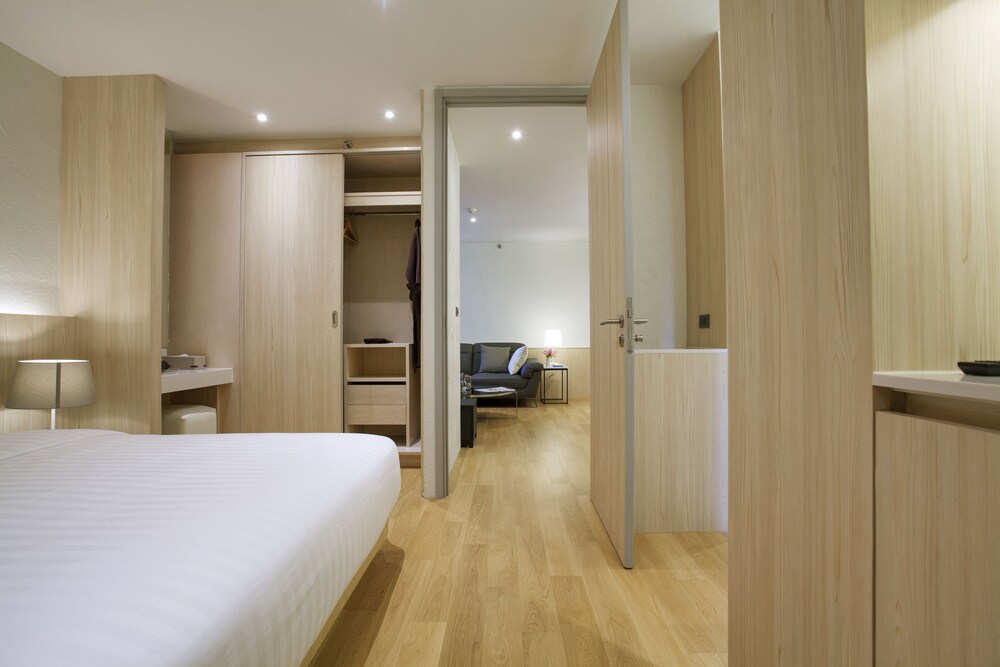 ห้องพัก (Sea View Suite - 2 Bedroom 95sqm)