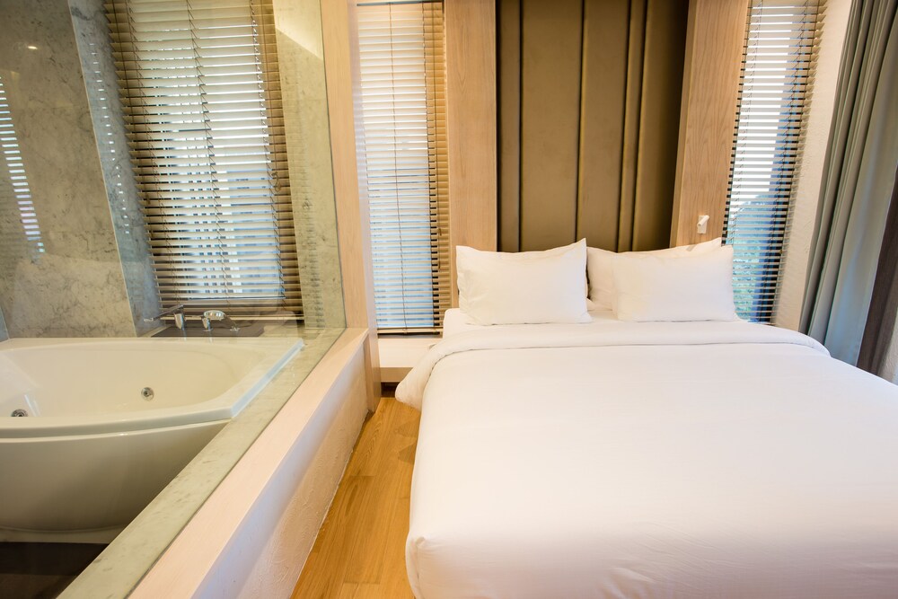 ห้องพัก (Luxury Hillview Corner Suite - 1 Bedroom)