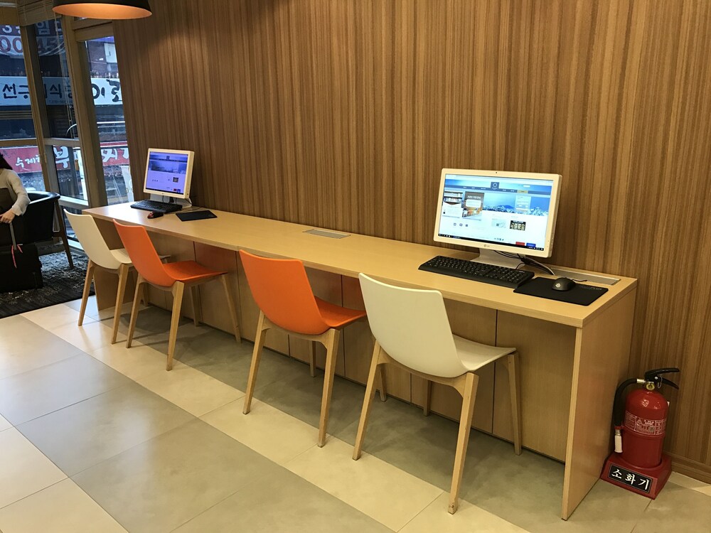 로비