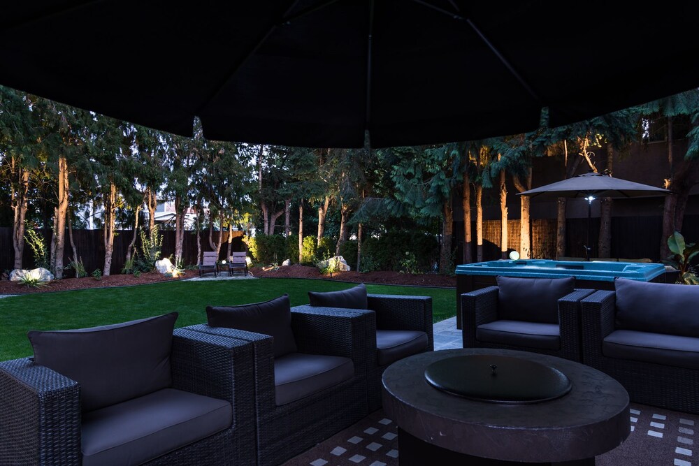 Sundeck