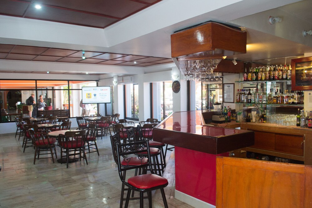 Hotel Lounge