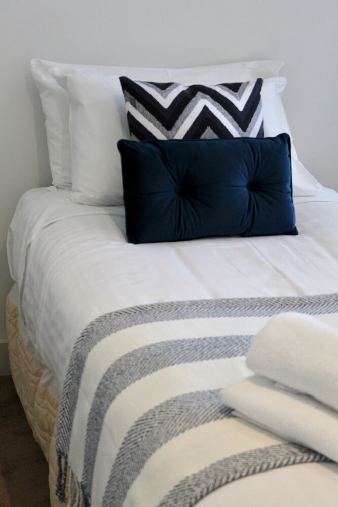 Three Bedroom Apartment - Mitchell