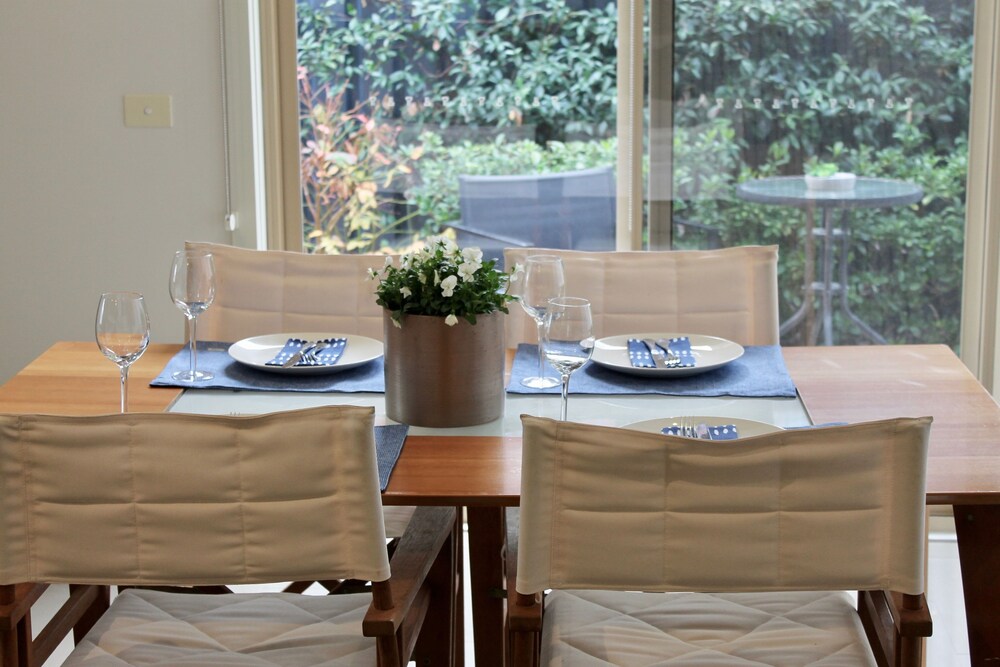 Three Bedroom Apartment - Mitchell