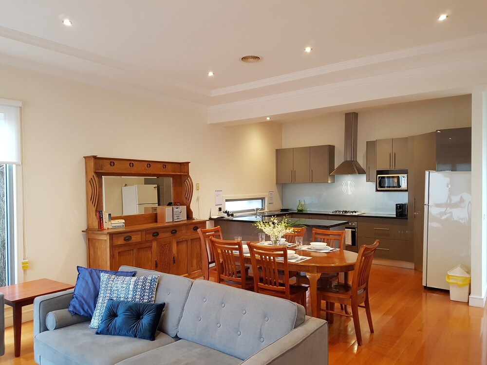 Two Bedroom Apartment - Nautica