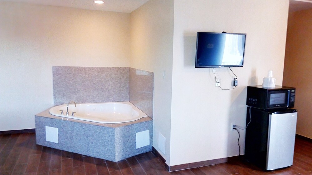 Jetted Tub