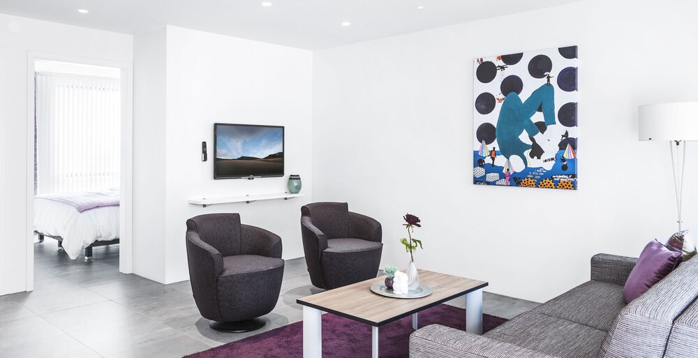 Standard Suite - Living Area