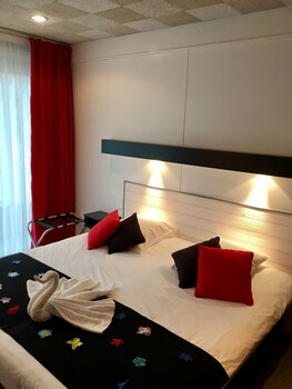 Guestroom
