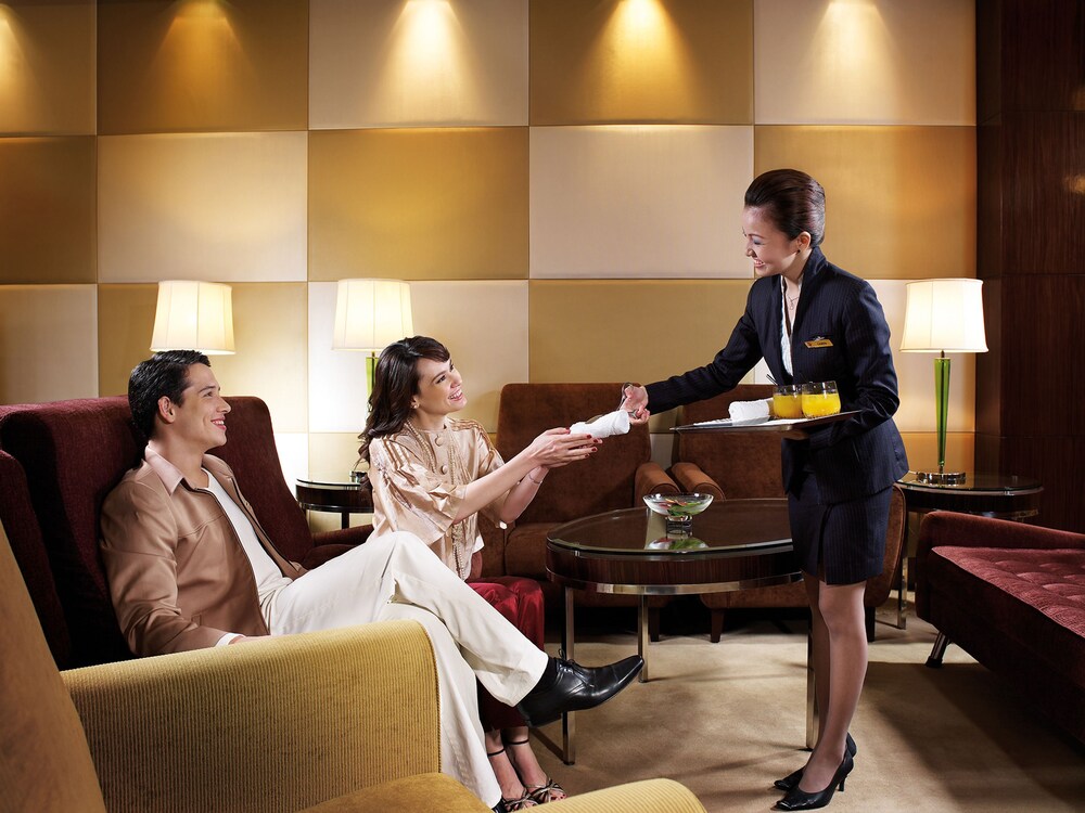 Executive Lounge