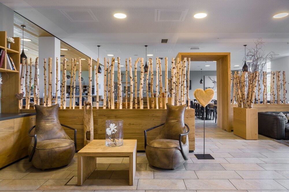 Lobby-Lounge