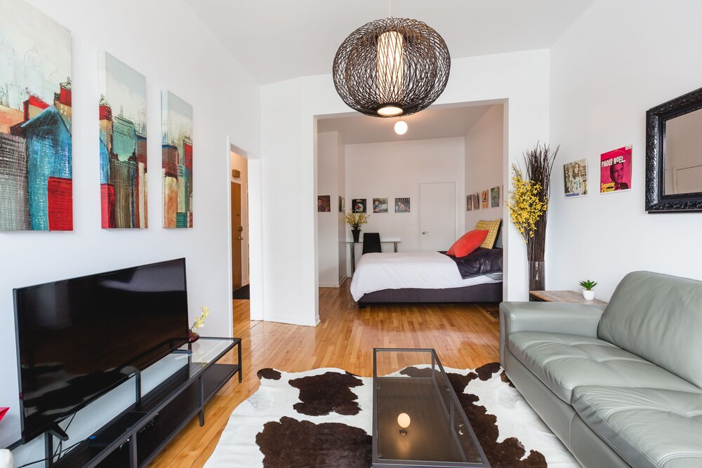 Comfort Apartment, 2 Bedrooms, Terrace - Living Room