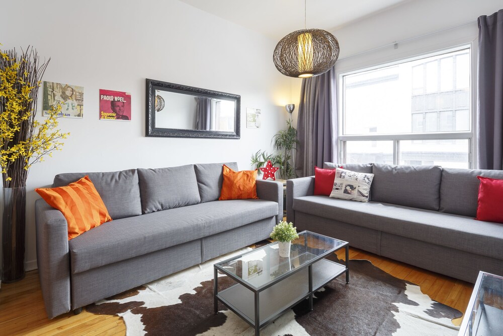 Comfort Apartment, 2 Bedrooms, Terrace - Living Room