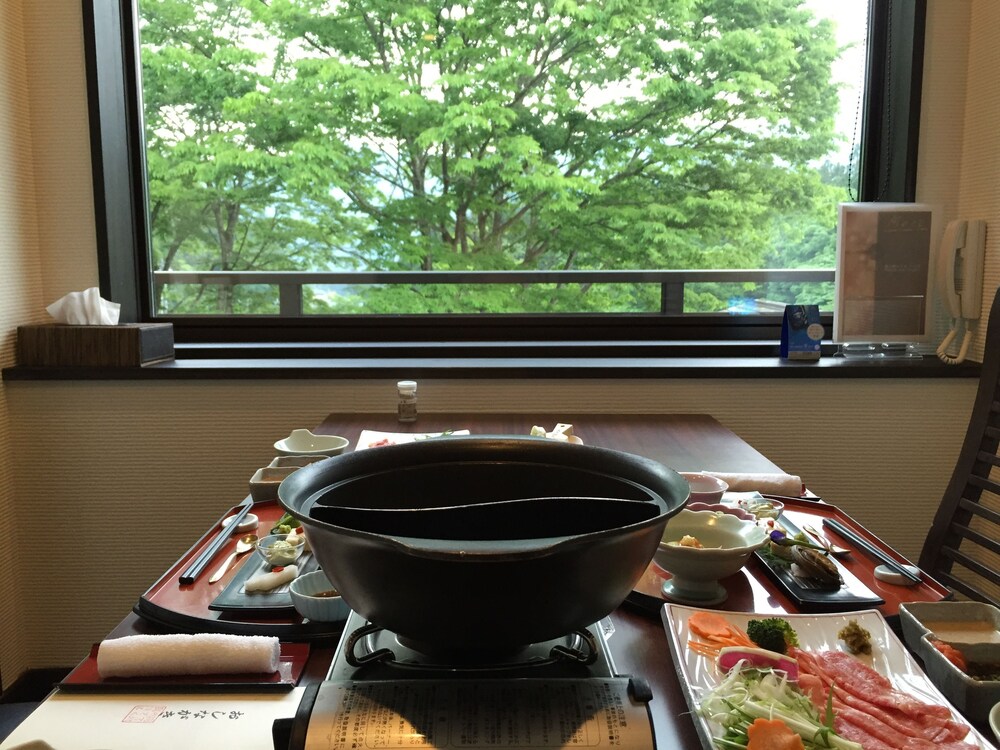 ダイニング