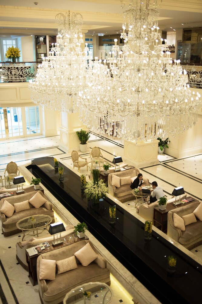 Khu lounge tiền sảnh