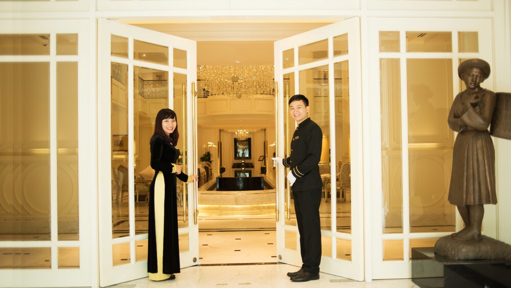 Lối vào khách sạn