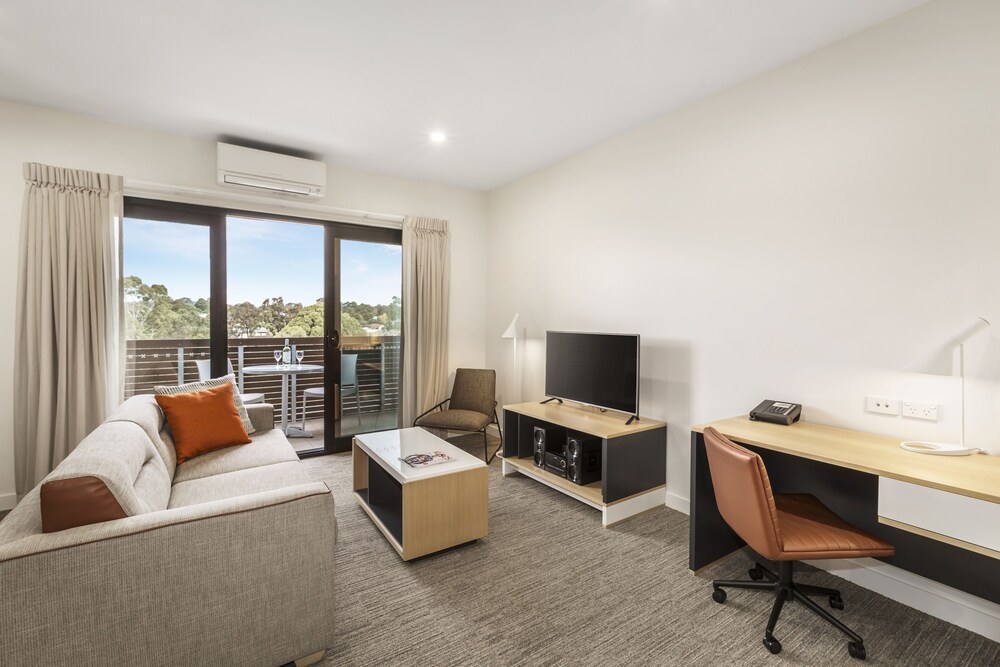 Standard Apartment, 1 Bedroom - Living Area