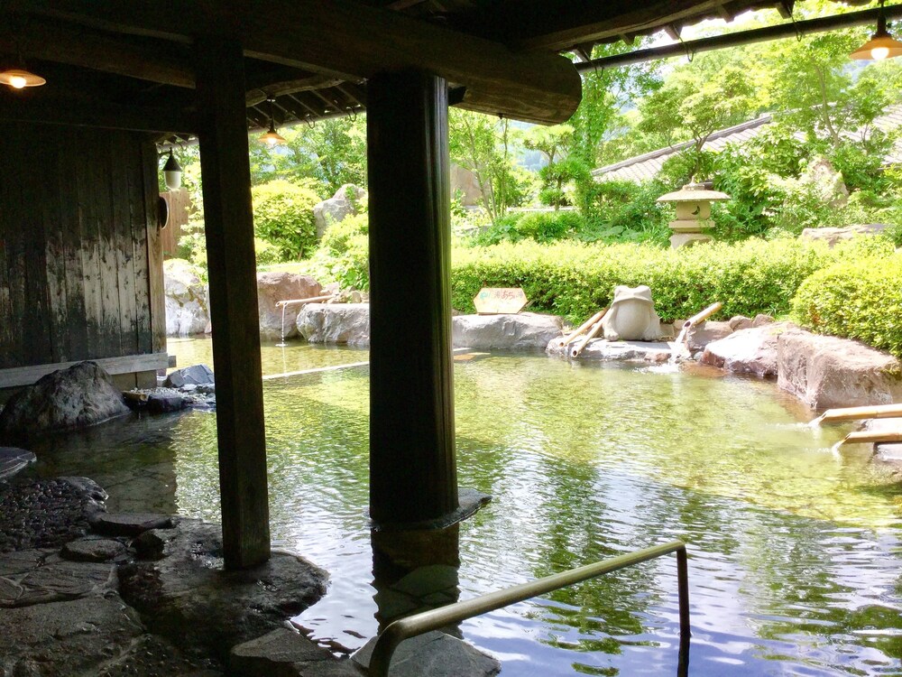 Public Bath