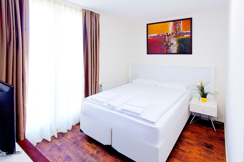 Zimmer (Apartment)