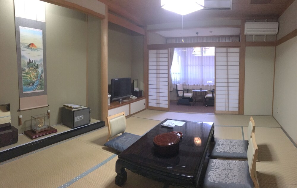 Guestroom