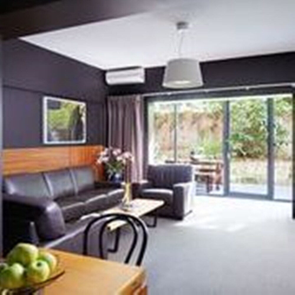Suite, 1 Bedroom (Spa Suite) - Guestroom