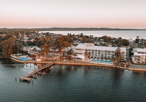 The Beachcomber Hotel & Resort, Ascend Hotel Collection