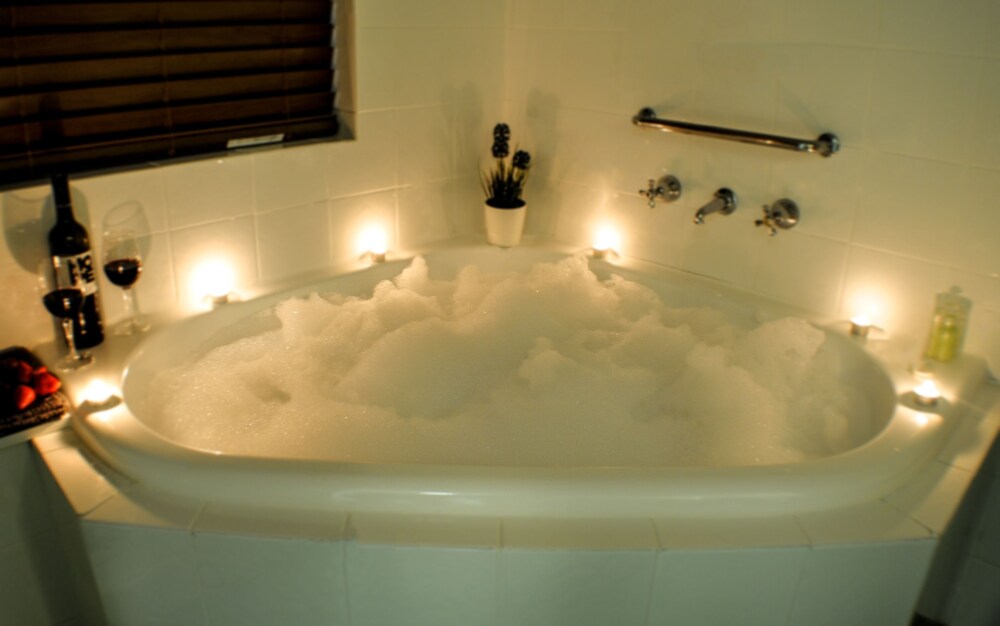 Jetted Tub