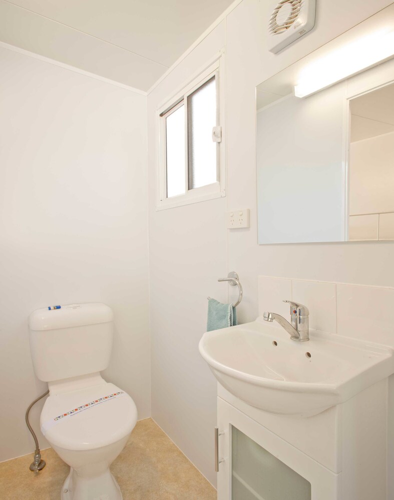 Standard Cabin, 1 Bedroom, Sea View - Bathroom