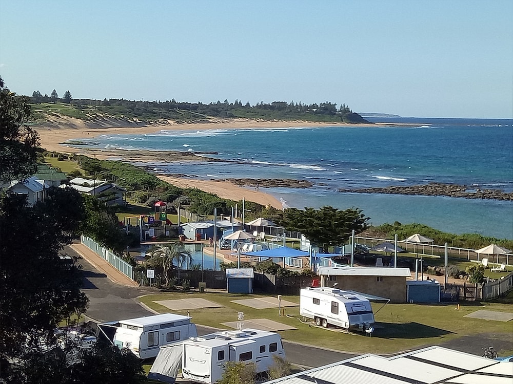 Powered Caravan Campsite (No Beds Provided) - Guestroom View
