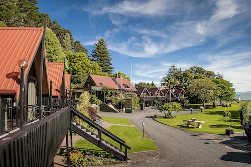 Coastal Motor Lodge